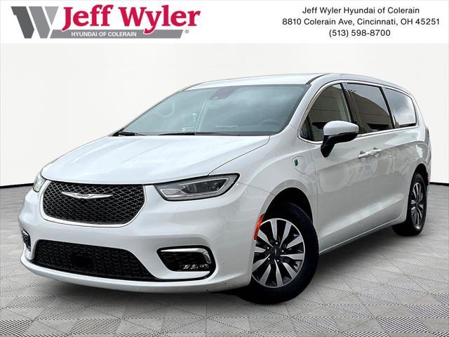 2023 Chrysler Pacifica - $18,475