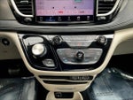 2023 Pacifica Plug-In Hybrid Thumbnail 15