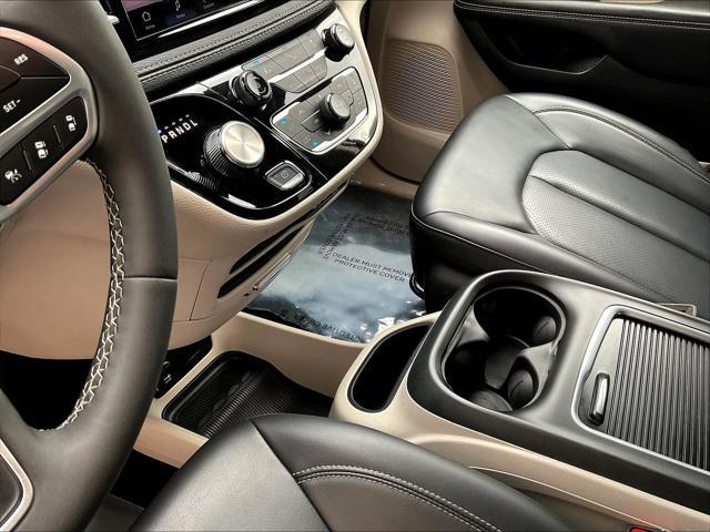 2023 Chrysler Pacifica - $18,475