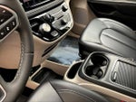 2023 Pacifica Plug-In Hybrid Thumbnail 18