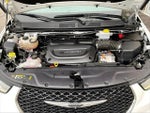 2023 Pacifica Plug-In Hybrid Thumbnail 30