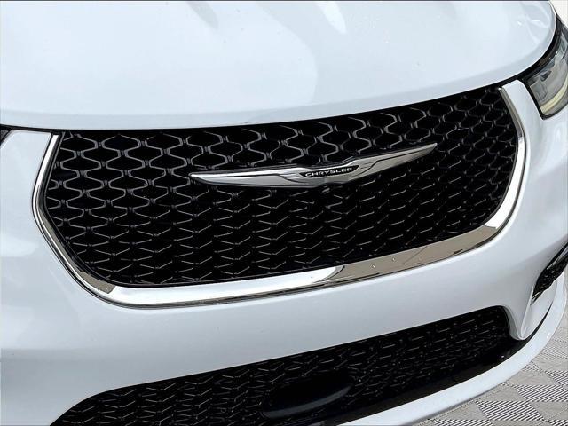 2023 Chrysler Pacifica - $18,475