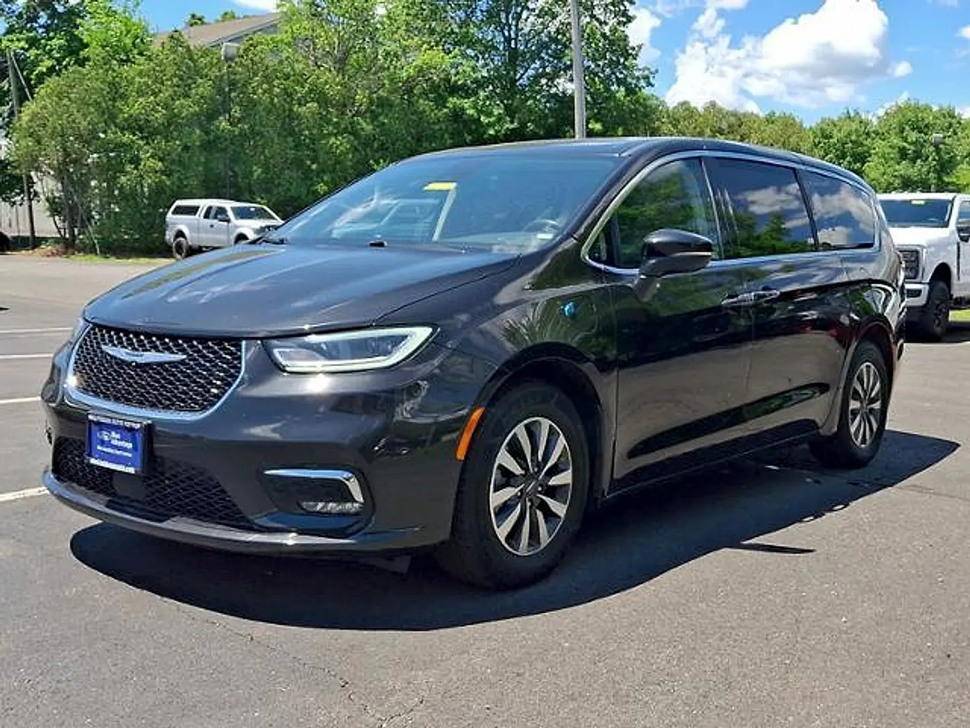 2023 Chrysler Pacifica - $22,988