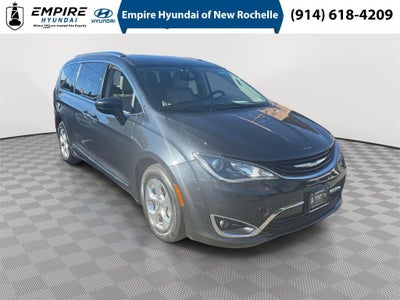 Photo of a 2019 Chrysler Pacifica Hybrid Touring L 4DR Mini-Van for sale
