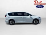 2022 Pacifica Hybrid Thumbnail 22