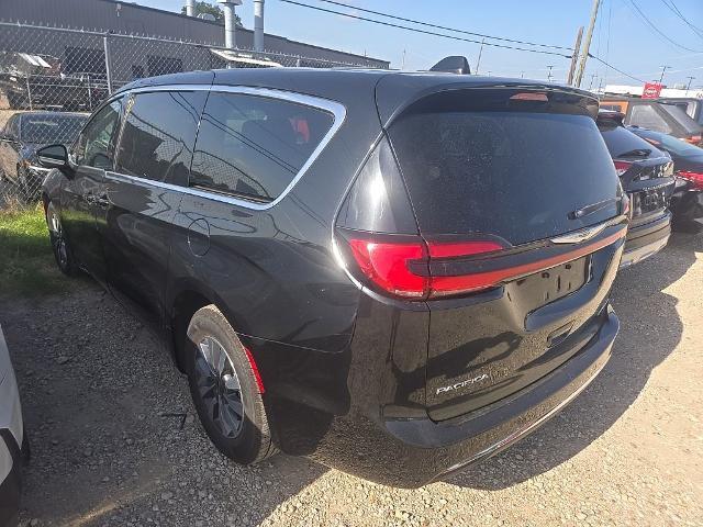 2023 Chrysler Pacifica - $20,842