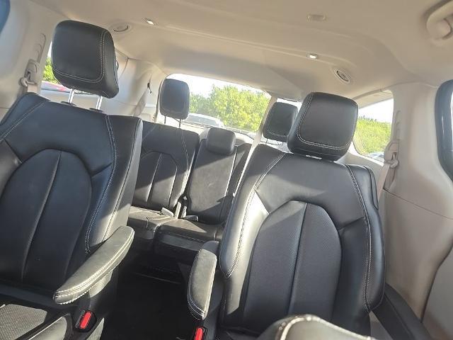 2023 Chrysler Pacifica - $20,842