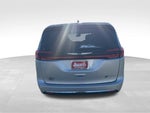2023 Pacifica Plug-In Hybrid Thumbnail 3