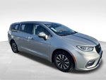 2023 Pacifica Plug-In Hybrid Thumbnail 30