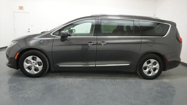 2018 Chrysler Pacifica Hybrid Touring L