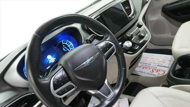 2018 Chrysler Pacifica Hybrid Touring L