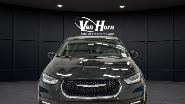 2022 Chrysler Pacifica Hybrid Touring L