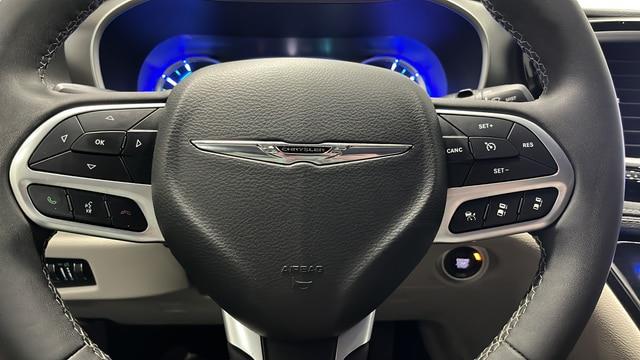 2022 Chrysler Pacifica Hybrid Touring L