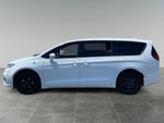 2022 Pacifica Hybrid Thumbnail 2