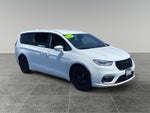 2022 Pacifica Hybrid Thumbnail 7