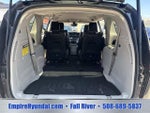 2023 Pacifica Plug-In Hybrid Thumbnail 7