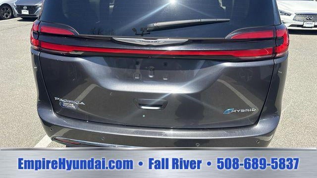 2023 Chrysler Pacifica Plug-In Hybrid Touring L