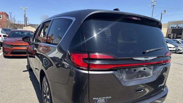2023 Chrysler Pacifica Plug-In Hybrid Touring L