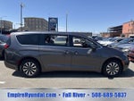 2023 Pacifica Plug-In Hybrid Thumbnail 3