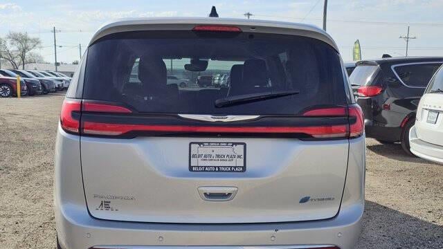 2023 Chrysler Pacifica Plug-In Hybrid Touring L