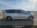 2023 Pacifica Plug-In Hybrid Thumbnail 18