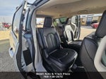 2023 Pacifica Plug-In Hybrid Thumbnail 17