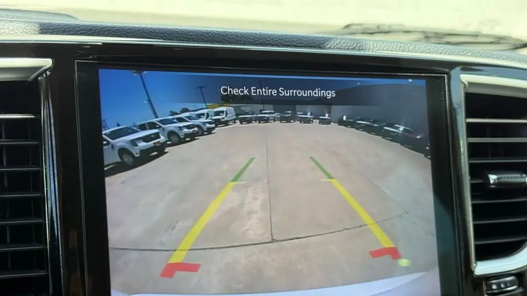 2023 Chrysler Pacifica Plug-In Hybrid Touring L
