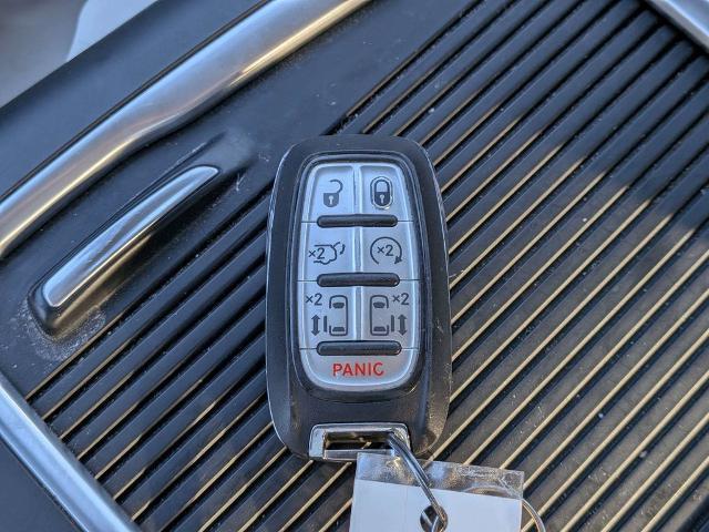2023 Chrysler Pacifica - $19,470
