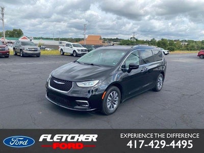 2021 Chrysler Pacifica Hybrid Touring L 4DR Mini-Van