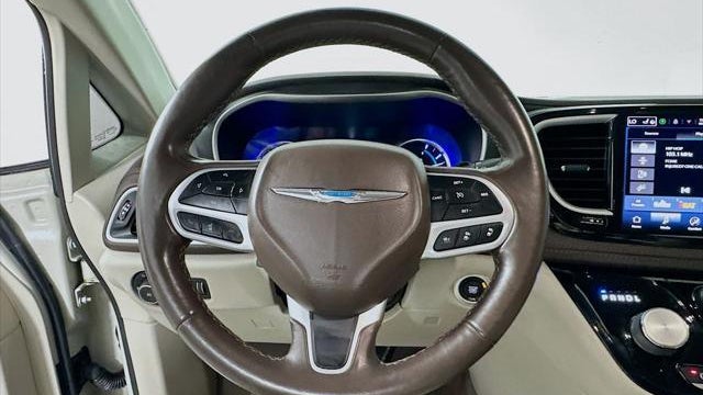 2021 Chrysler Pacifica Hybrid Touring L