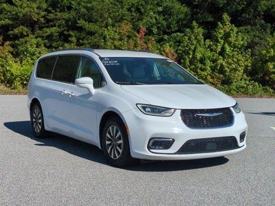 2021 Chrysler Pacifica Hybrid Touring L 4DR Mini-Van