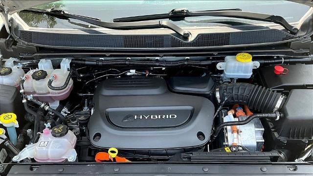 2023 Chrysler Pacifica Plug-In Hybrid Touring L