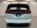 2023 Pacifica Plug-In Hybrid Thumbnail 4