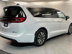 2023 Pacifica Plug-In Hybrid Thumbnail 5