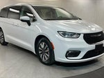 2023 Pacifica Plug-In Hybrid Thumbnail 7