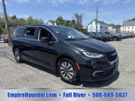2023 Pacifica Plug-In Hybrid Thumbnail 2