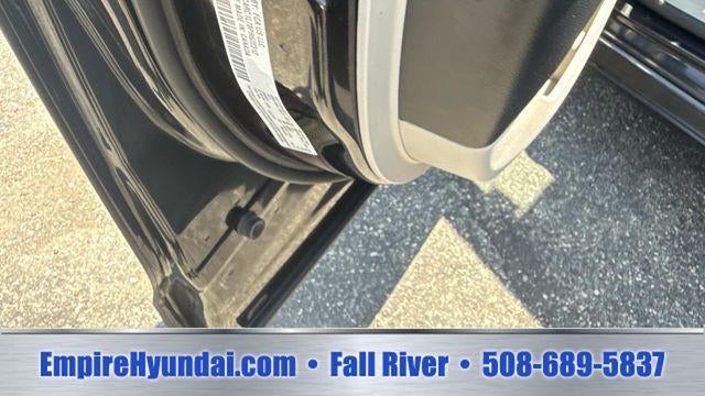 2023 Chrysler Pacifica Plug-In Hybrid Touring L