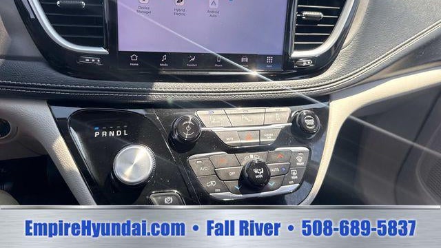 2023 Chrysler Pacifica Plug-In Hybrid Touring L