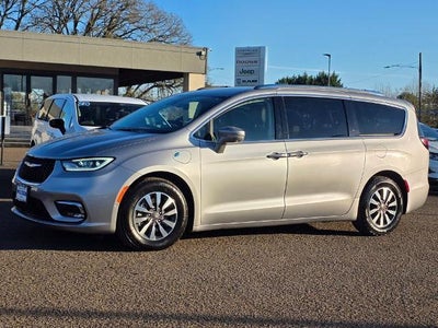 Photo of a 2021 Chrysler Pacifica Hybrid Touring L 4DR Mini-Van for sale