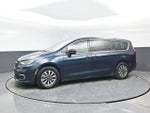 2022 Pacifica Hybrid Thumbnail 4