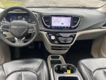 2022 Pacifica Hybrid Thumbnail 14