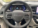 2022 Pacifica Hybrid Thumbnail 15
