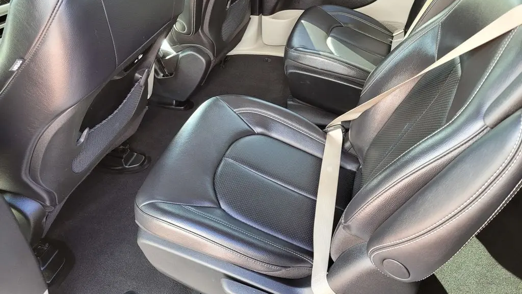 2022 Chrysler Pacifica Hybrid Touring L