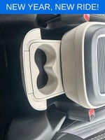 2023 Pacifica Plug-In Hybrid Thumbnail 30