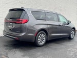 2023 Pacifica Plug-In Hybrid Thumbnail 6