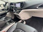 2023 Pacifica Plug-In Hybrid Thumbnail 19