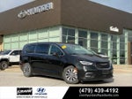 2023 Pacifica Plug-In Hybrid Thumbnail 1