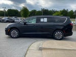 2023 Pacifica Plug-In Hybrid Thumbnail 4