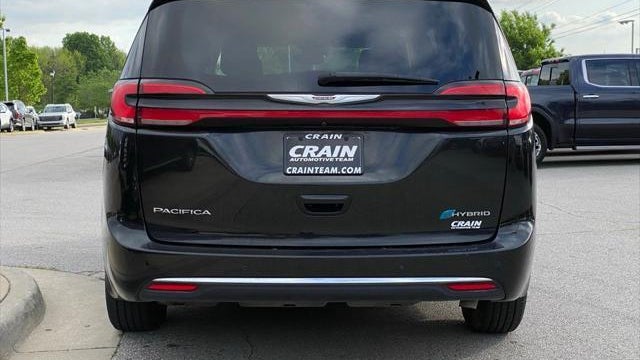 2023 Chrysler Pacifica Plug-In Hybrid Touring L