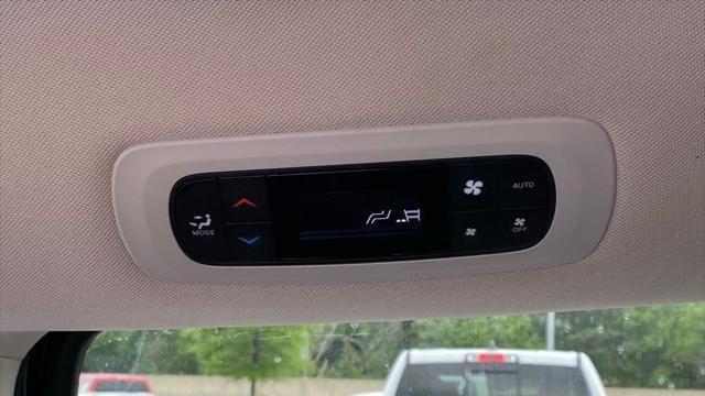 2023 Chrysler Pacifica Plug-In Hybrid Touring L